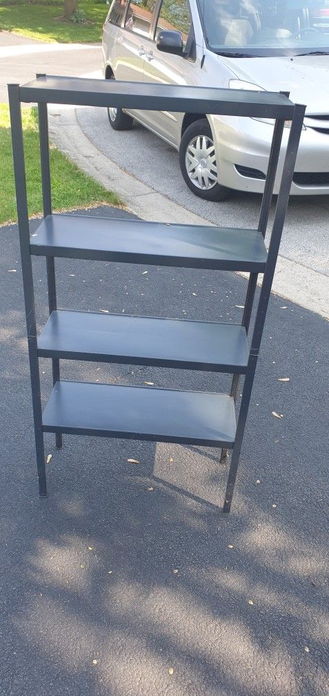 Shelves Metal And Plastic No Holds