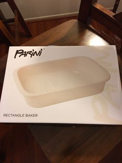 Bakeware Dish