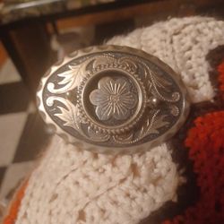 Female Belt Buckle
