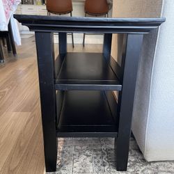 End/ Side Table