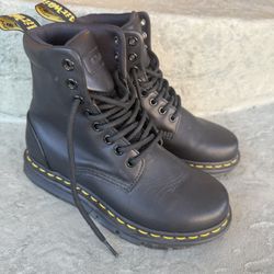 New dr Martens Boots