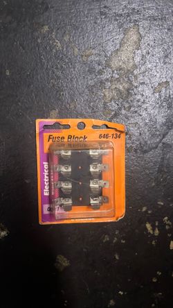 Fuse Block 4 Glass fuses