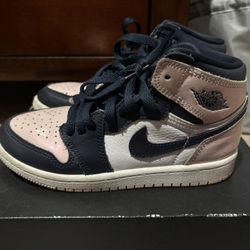 Atmosphere/Obsidian-white Jordan 1 Bubblegums Size 1y