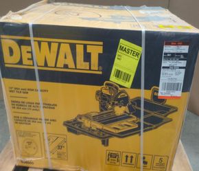 DEWALT 10 in. High Capacity Wet Tile Saw