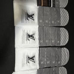Louis Vuitton Bundle 19 Beanies 