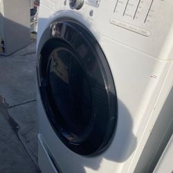 KENMORE Set Washer And Gas Dryer Front Load With Pedestal 