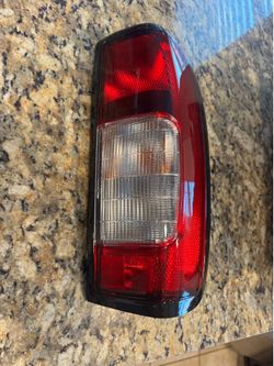 Nissan frontier tail light