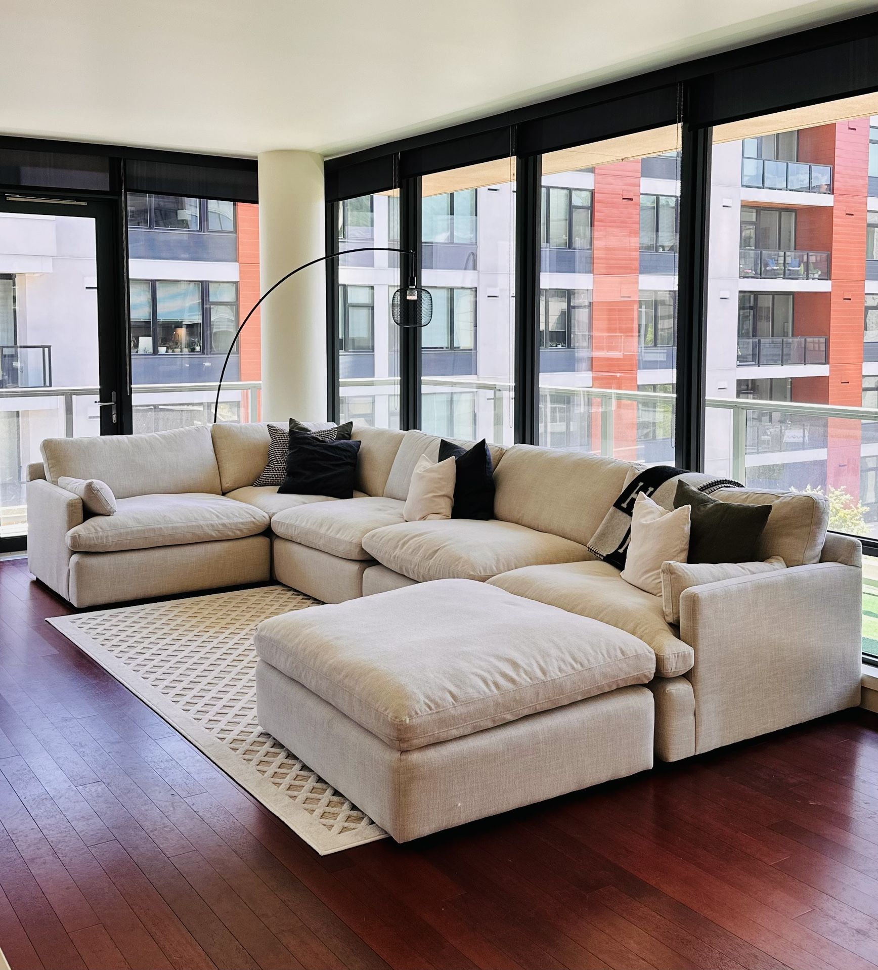 Cloud Couch - Tanavi 5 Piece Modular Sectional w/ Ottomon - 4K value