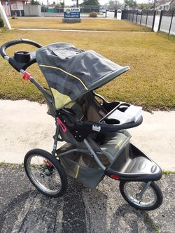 Carriola.$30 dolares.