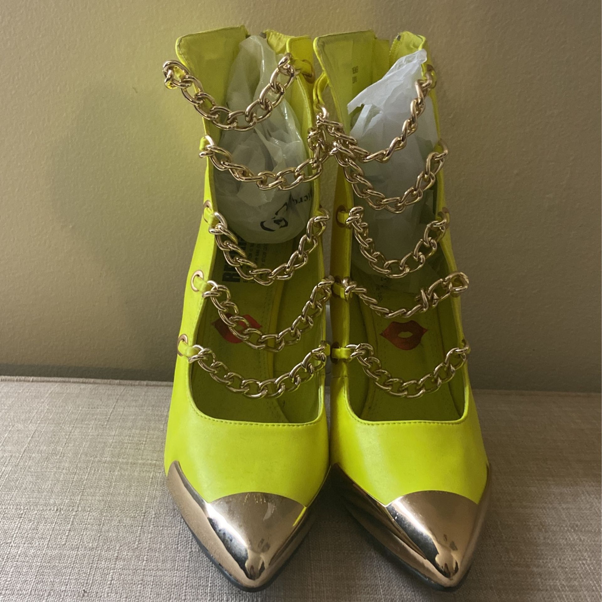 Trouble Maker Show Stoppers