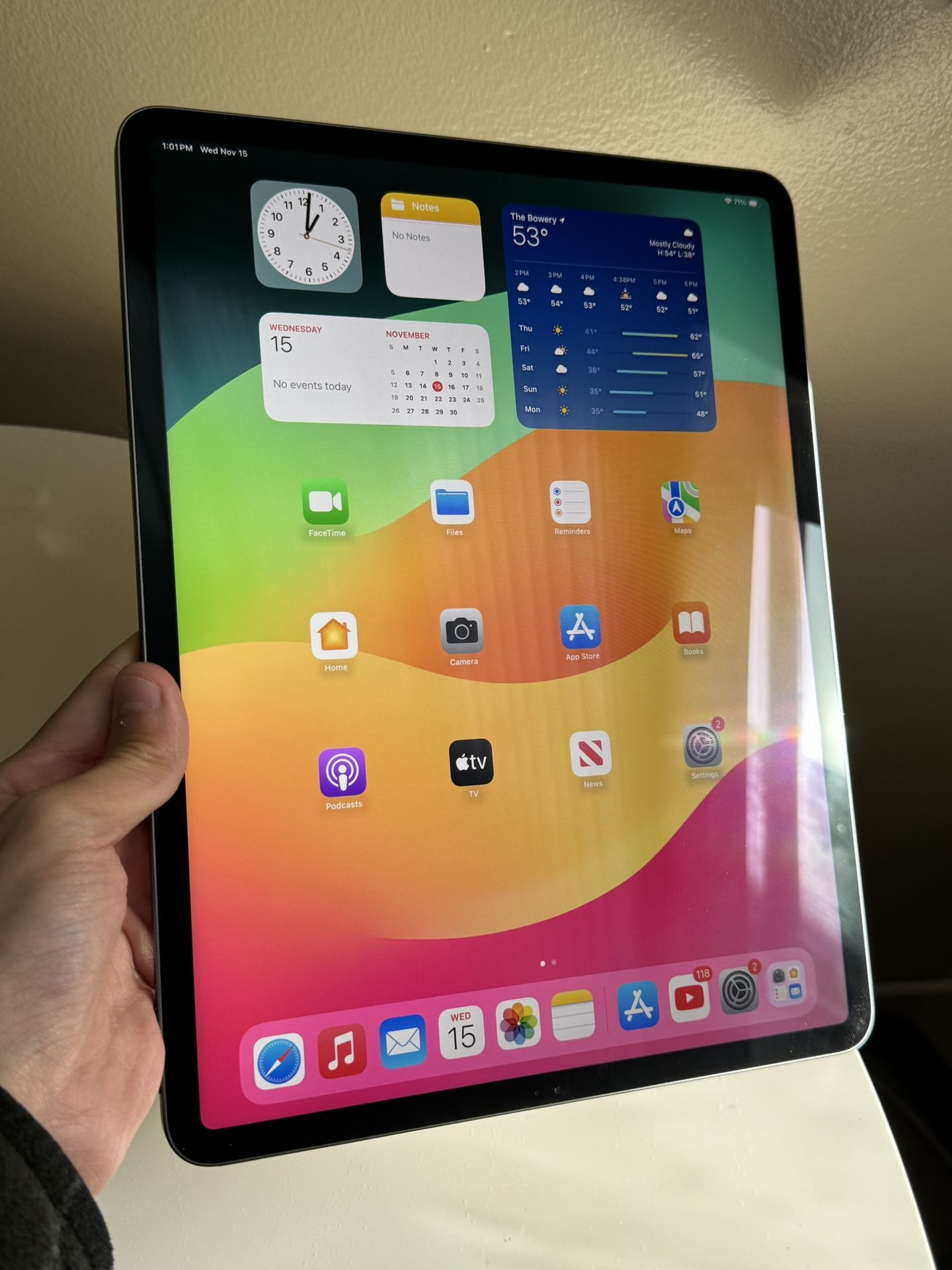 iPad Pro 12.9 Inches Space Gray for Sale in New York, NY - OfferUp