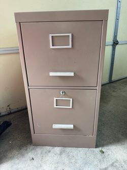 2 Drawer Filing Cabinet With Key 29” H x 15” W x 18” D. Must Pickup