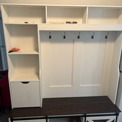 Hall Tree With Bench