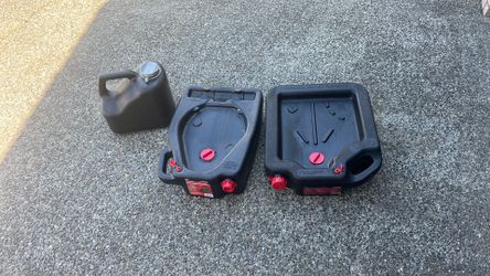 Oil cans