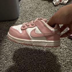 Dunks pink toddler