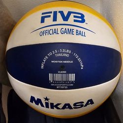 Mikasa Volleyball Mint Condition VLS300 Beach Champ