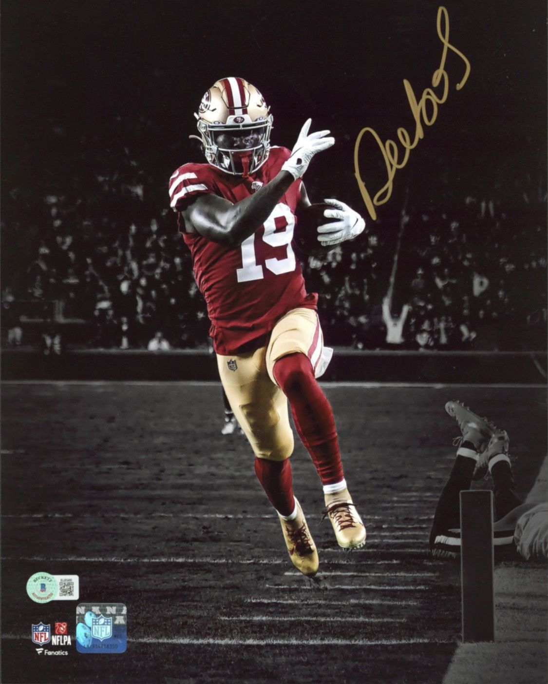 Deebo Samuel Signed 49ers 11x14 Photo (Beckett)