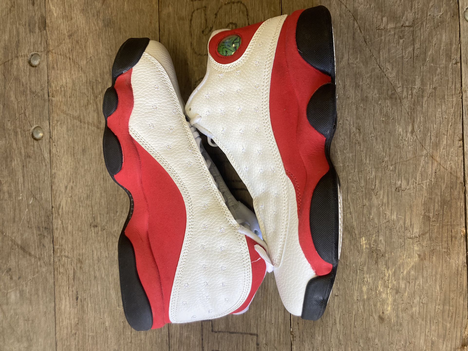 Air Jordan 13 Chicago Size 8 And A Half New 