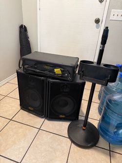 Squier fender 4 PA system