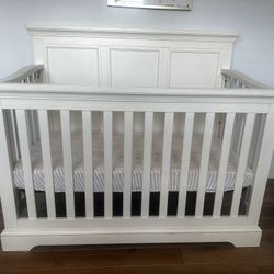 WESTWOOD DESIGN HANLEY CONVERTIBLE CRIB