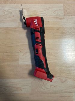Milwaukee M18 Cordless Oscillating Multi-Tool