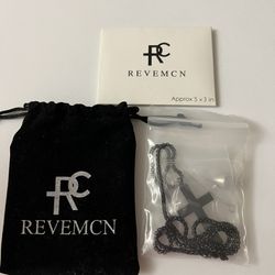 REVEMCN Cross Urn Necklace For Ashes Men/ Woman