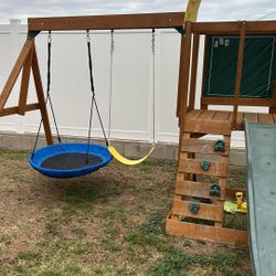 kidkraft small swingset 
