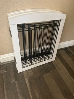 Baby/dog gate