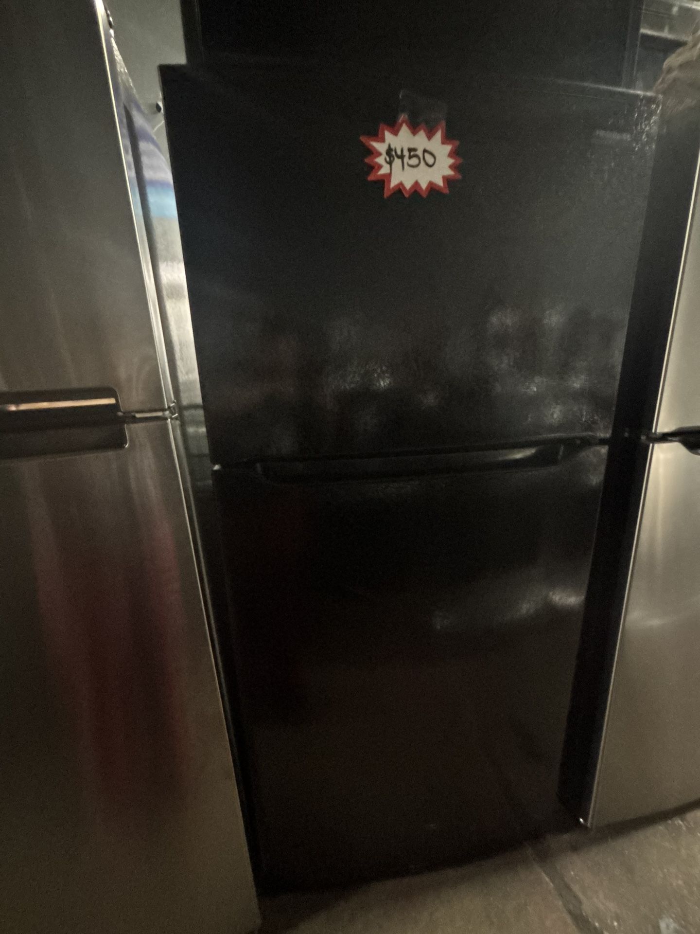 Frigidaire Top/bottom Refrigerator