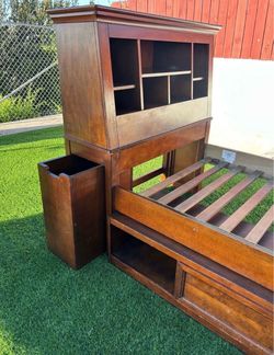 Twin bed