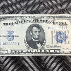 1934 5 Dollar Bill SilverBlue Rare Error Note !!