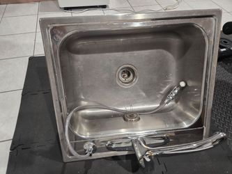 Stainless Steel Kitchen Sink with Faucetsin