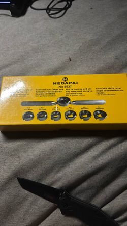Hecapai No5537 Watch Back Opener New