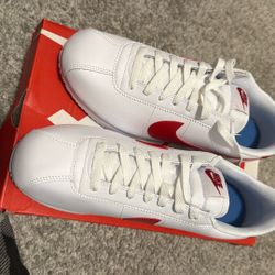 nike cortez shoes brand new with box