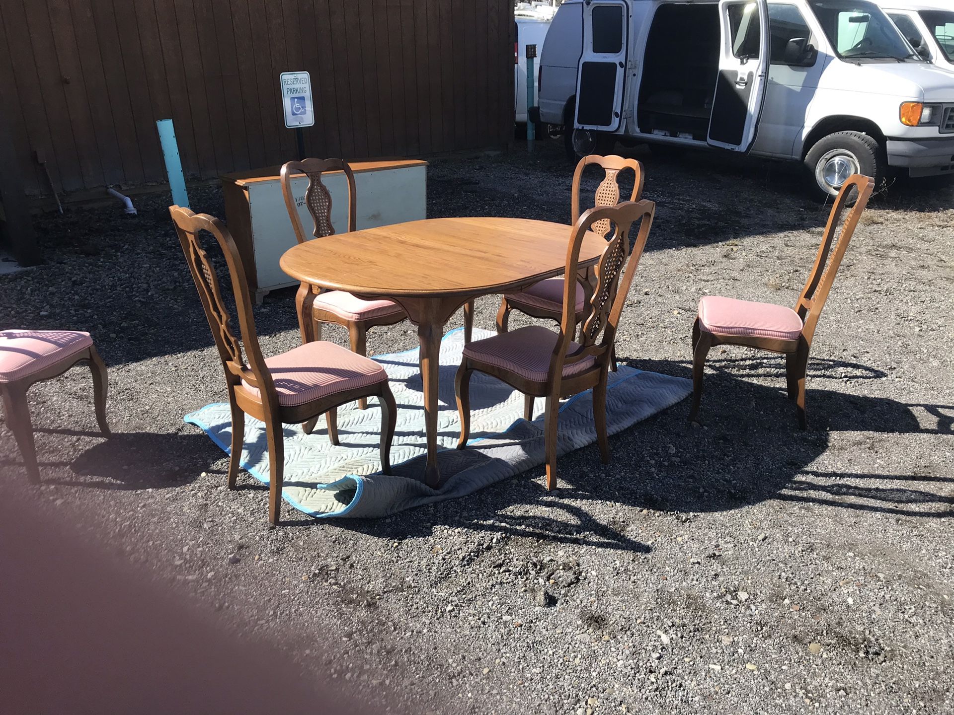 Solid Oak Dining Room set