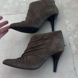 Brown Suede Booties Size 8/8.5 By Aldo