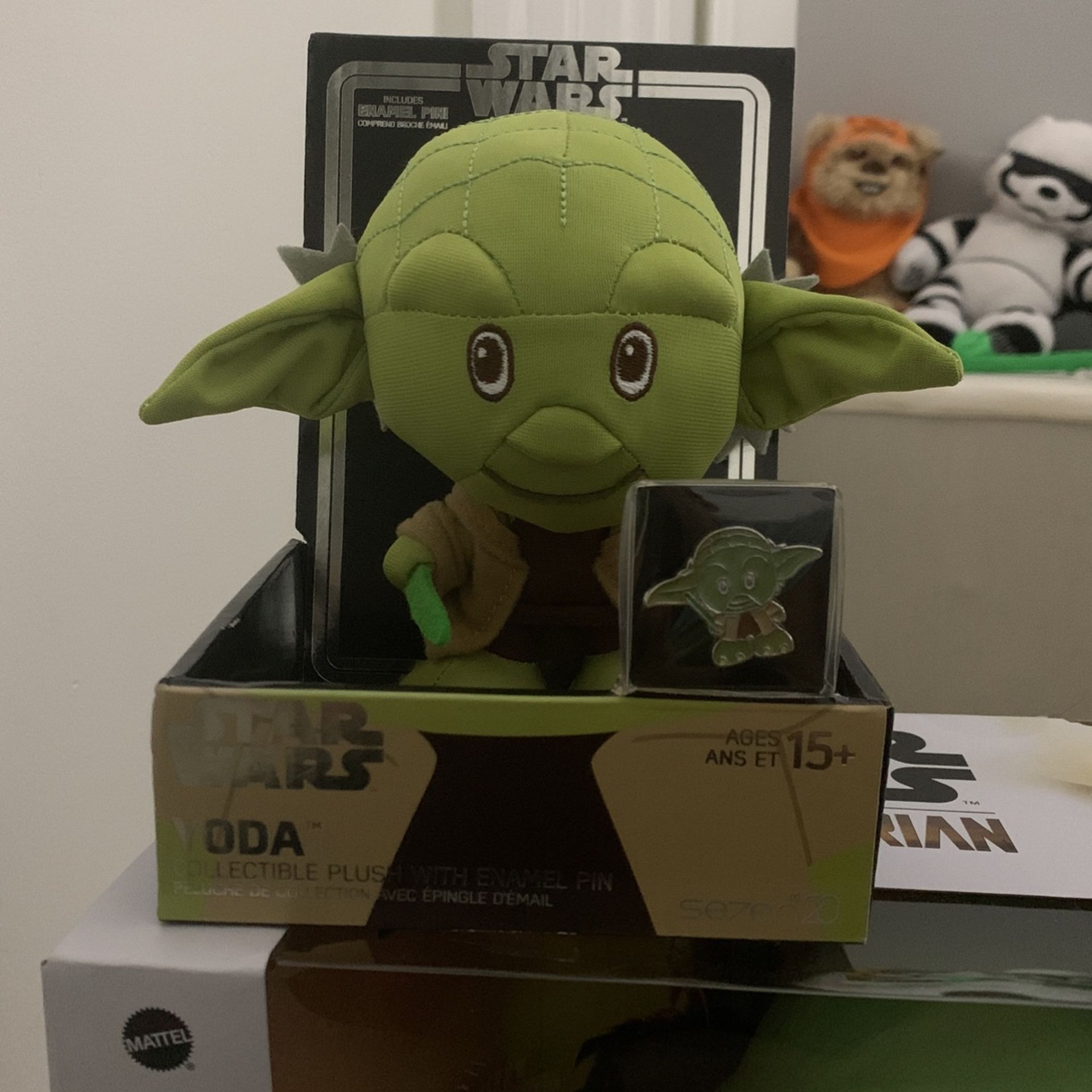 Yoda Collectible Plush With Enamel Pin