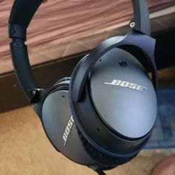 Wired Bose Headphones