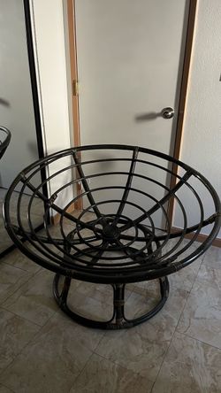 Papasan chair