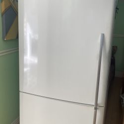 Fisher & Paykel Refrigerater