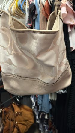 Coach authentic