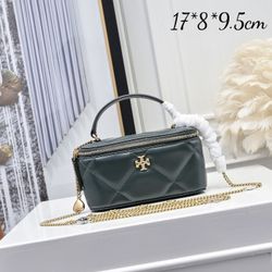 Tory Burch's new Kira chain cosmetic box bag