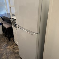 Refrigerator, White, New With Freezer