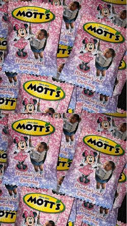Custom fruit snacks