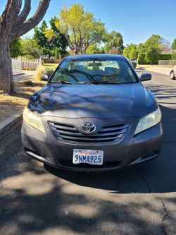 2007 Toyota  camry solo 170 000 millas originales