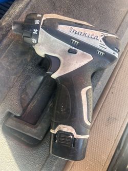 Makita 10.8v.