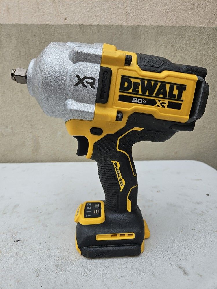New Impact Wrench Dewalt Brushless 1/2 Model DCF961 Tool Only