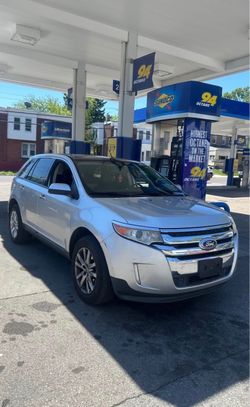 2011 ford edge clean title panoramic sunroof