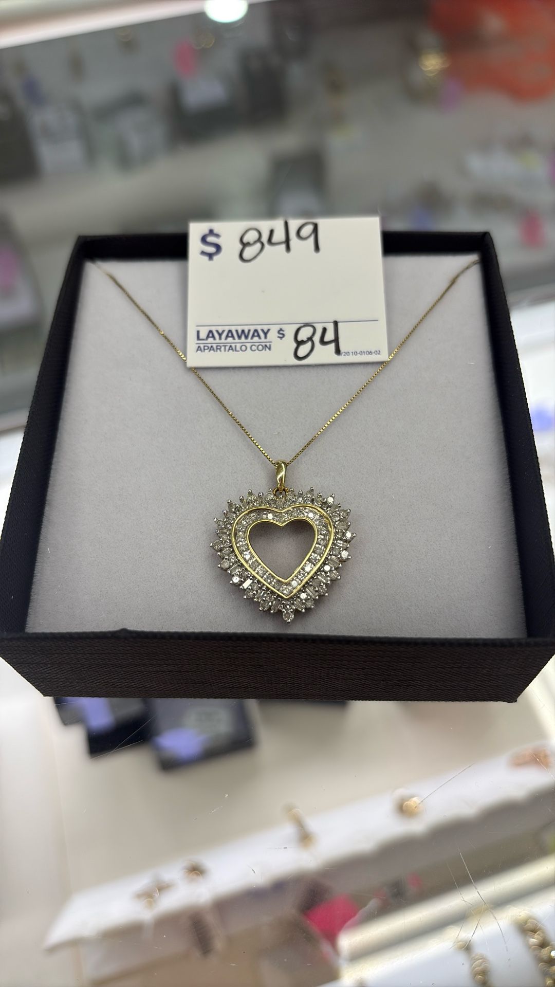 14kt Yellow Gold Diamond Pendant And Chain 5.6 Grms