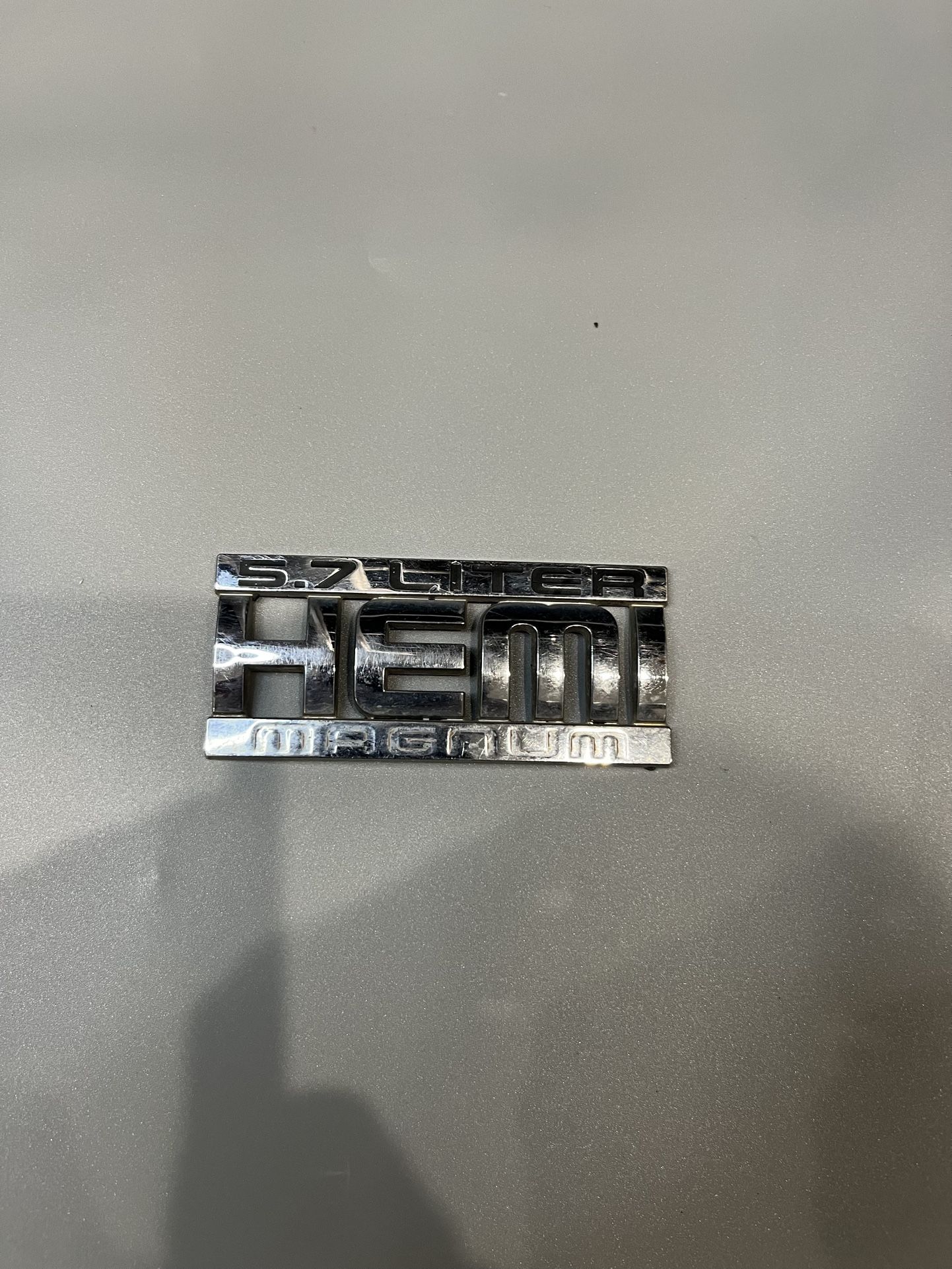 Dodge Hemi Emblem
